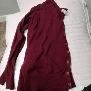 Women's button v-neck